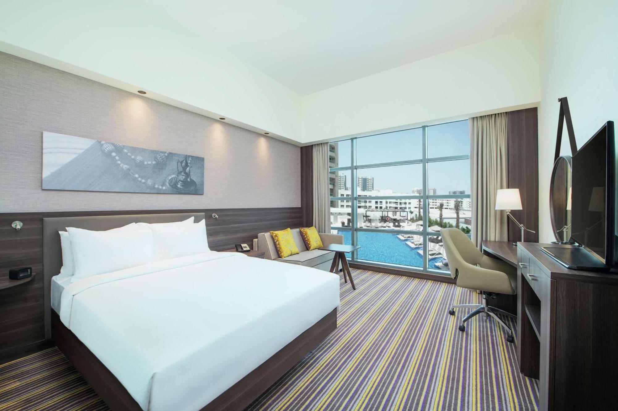 Hotel Hampton By Hilton Dubai Airport Esterno foto